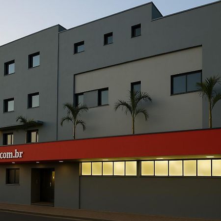 Aurora Hotel 리베이라오프레토 외부 사진
