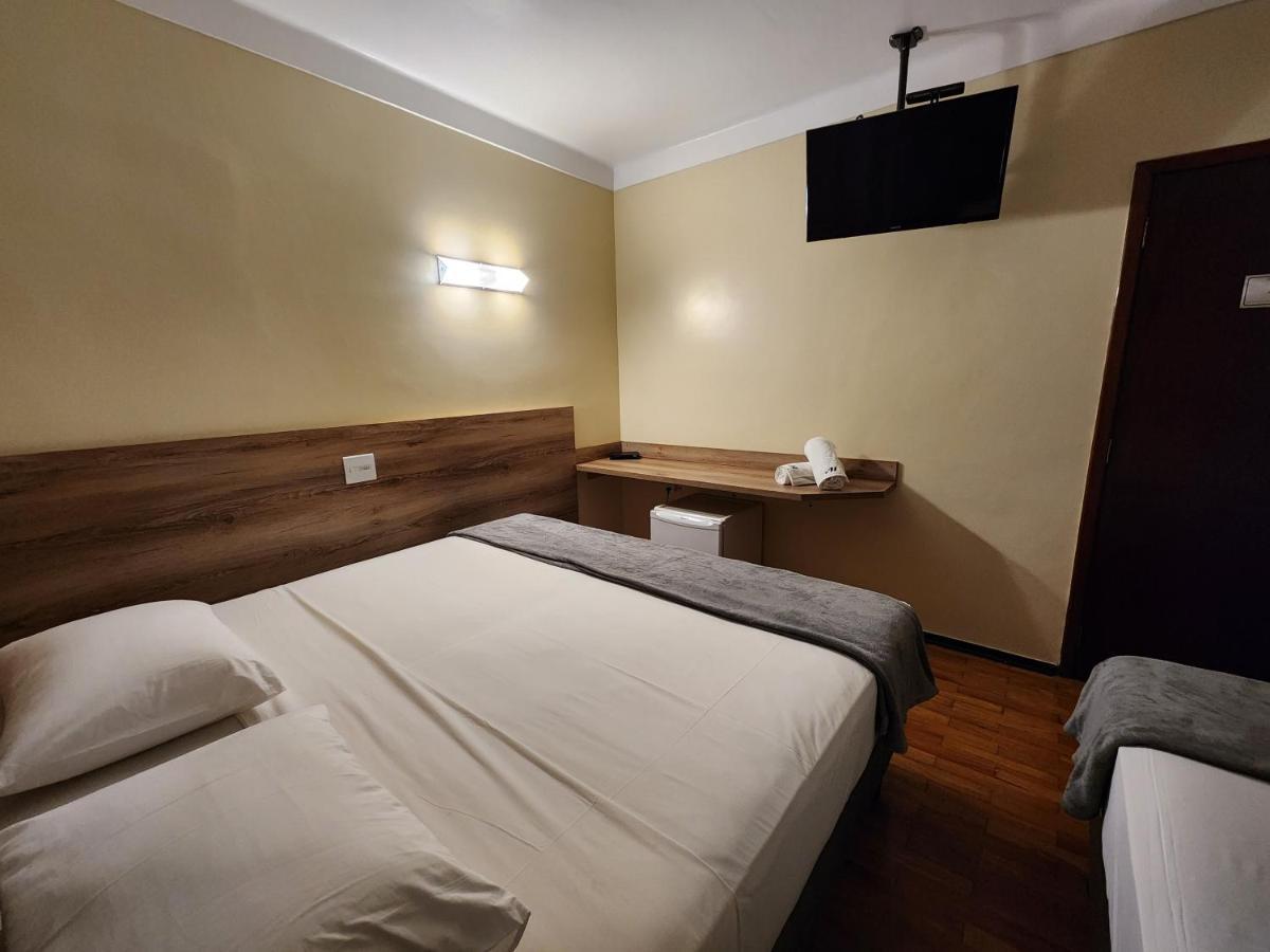 Aurora Hotel 리베이라오프레토 외부 사진