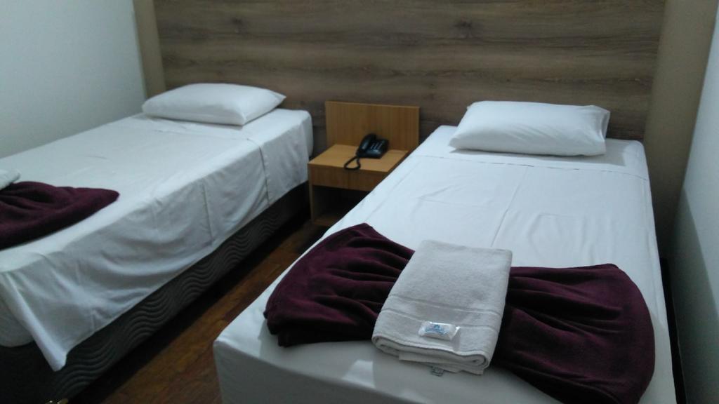 Aurora Hotel 리베이라오프레토 외부 사진