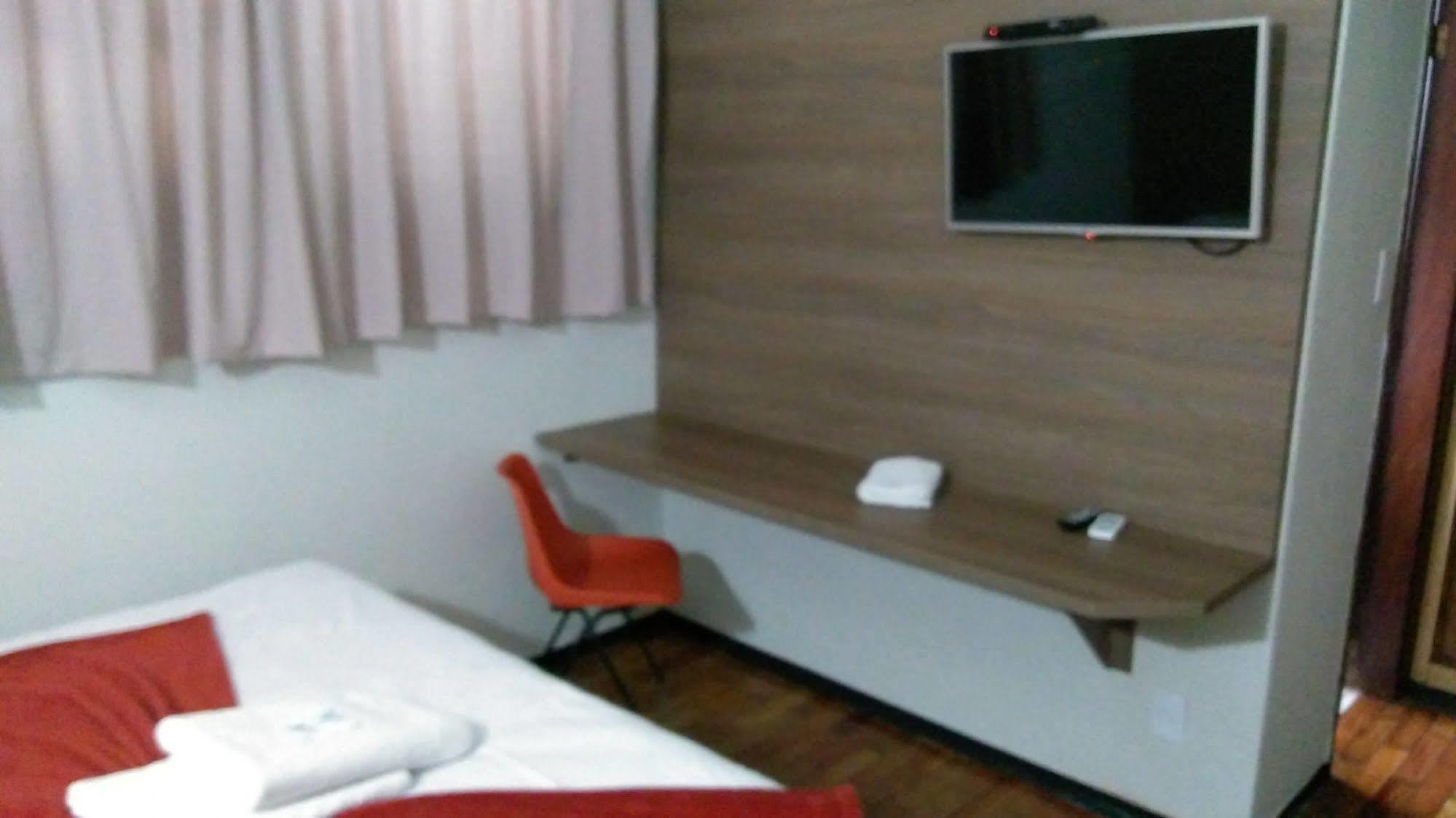 Aurora Hotel 리베이라오프레토 외부 사진