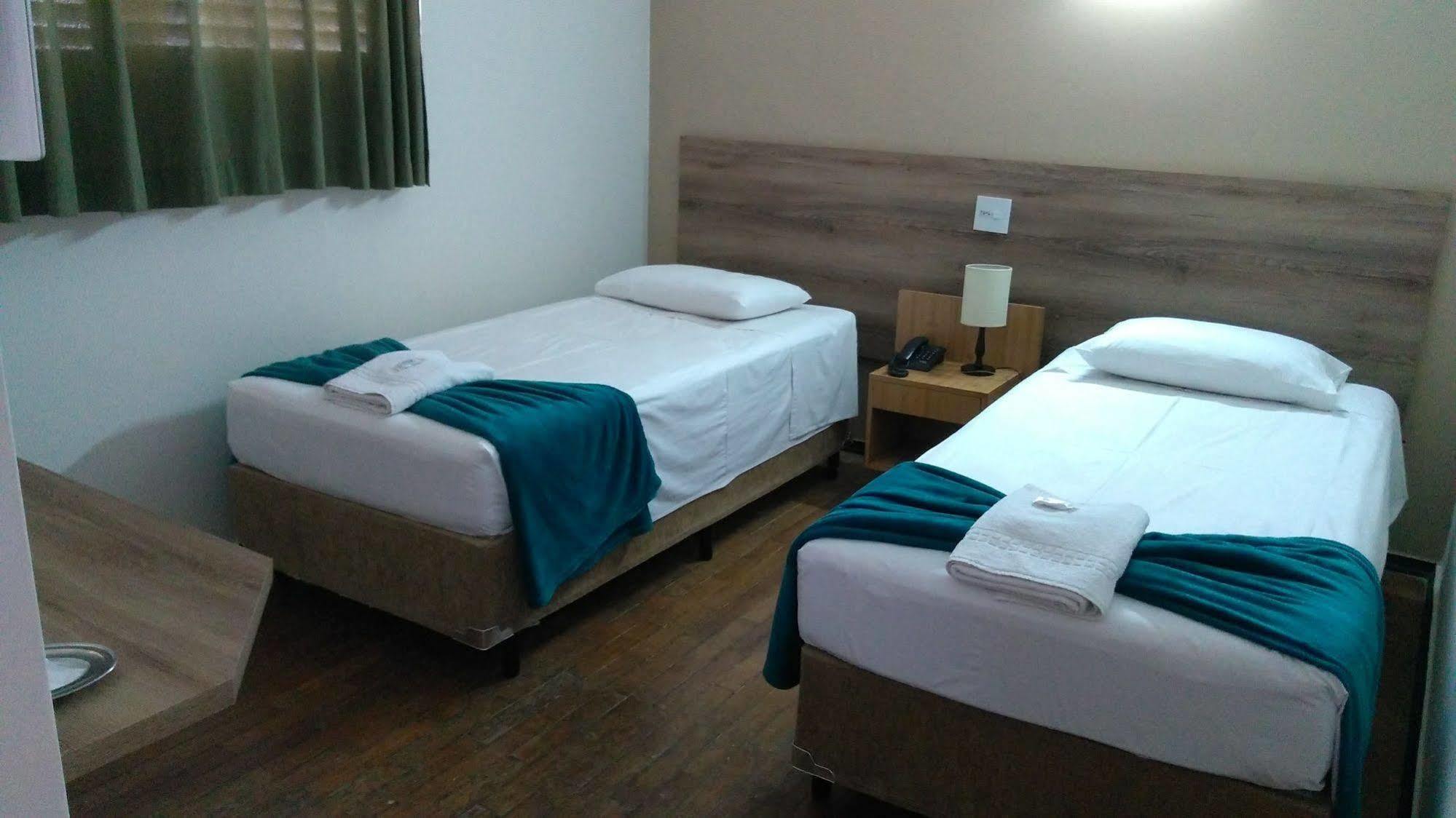 Aurora Hotel 리베이라오프레토 외부 사진